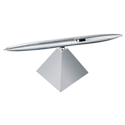 Kugelschreiber MAGNETPYRAMIDE - Werbeartikel